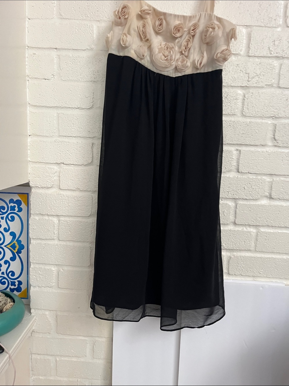 Black and Cream Floral Applique mid mini